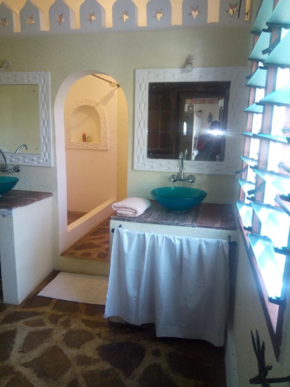 Bed and Breakfast Pashmina House Ватаму Экстерьер фото