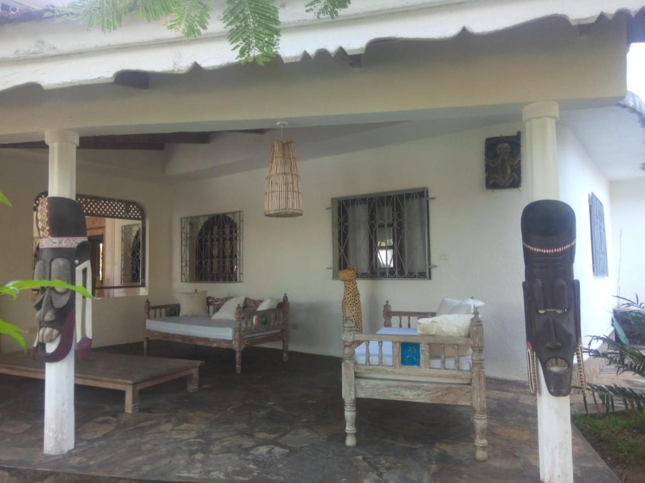 Bed and Breakfast Pashmina House Ватаму Экстерьер фото