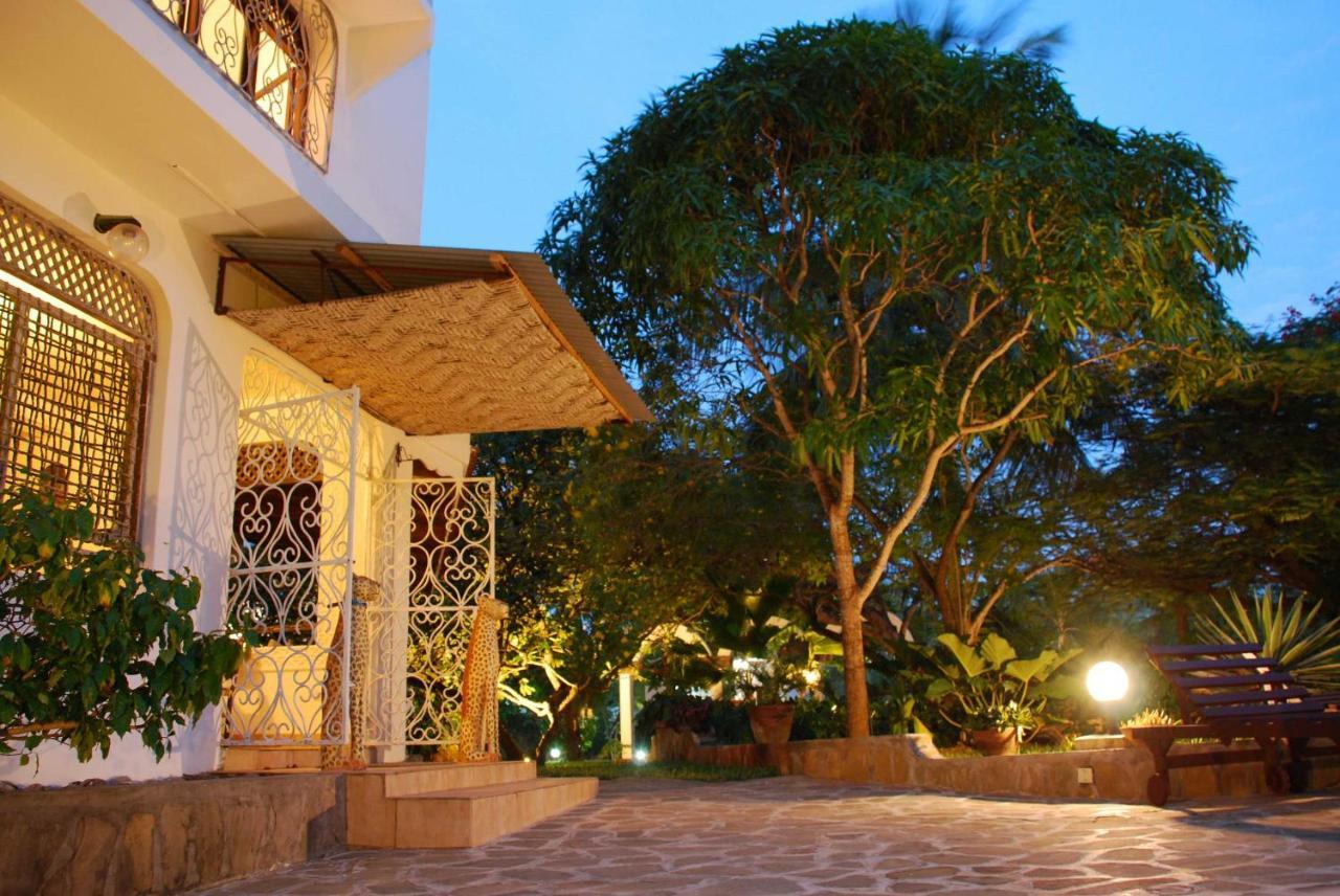 Bed and Breakfast Pashmina House Ватаму Экстерьер фото
